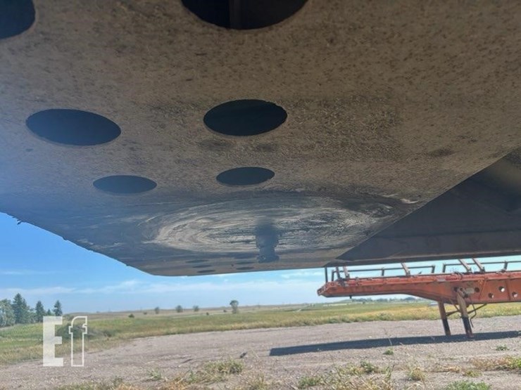 wilson-hopper-bottom-image-17