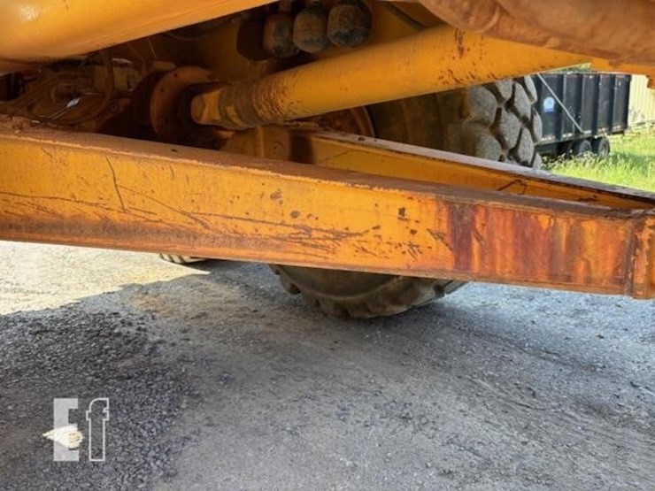 1998-volvo-a40-image-26