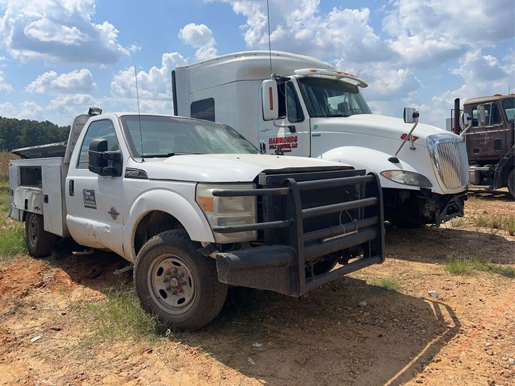 ford-f250-xl-image-5