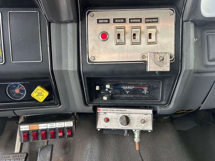 1987-ford-f800-image-17