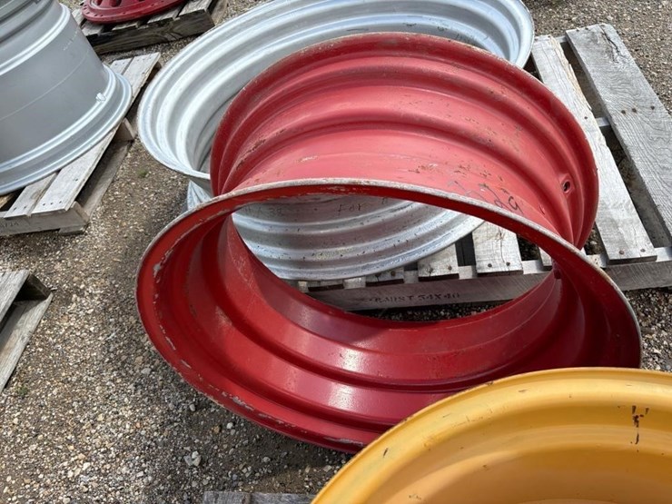 26"?-rim-image-1