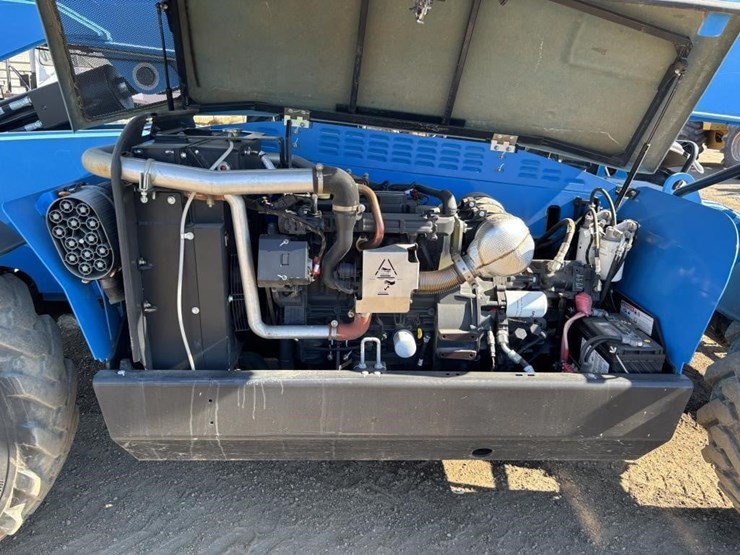 2018-genie-gth844-image-39