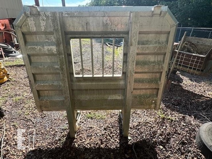 sturdy-lite-aluminum-headache-rack-image-4