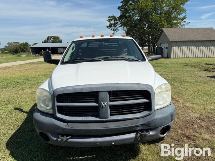 2007-dodge-ram-3500-image-2