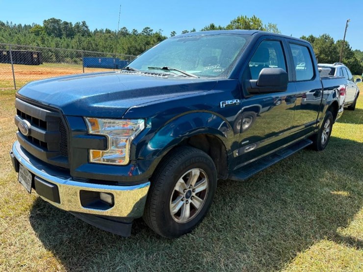 2017-ford-f150-xl-image-2