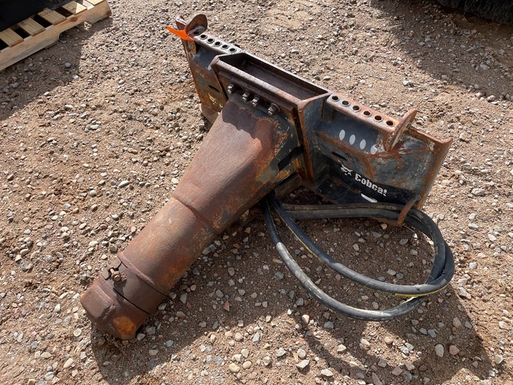 bobcat-980-image-1