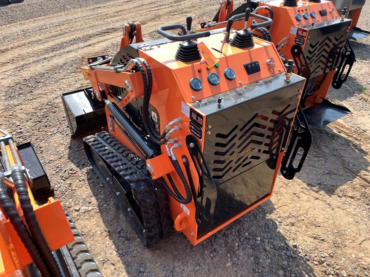 #9288-•-unused-2025-landhero-mini-skid-steer-loader-image-2