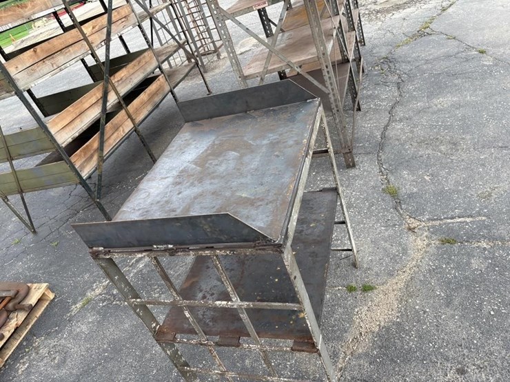 metal-work-bench-image-3