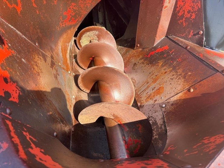 case-ih-600-image-7