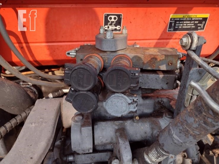 kubota-m8560-image-18