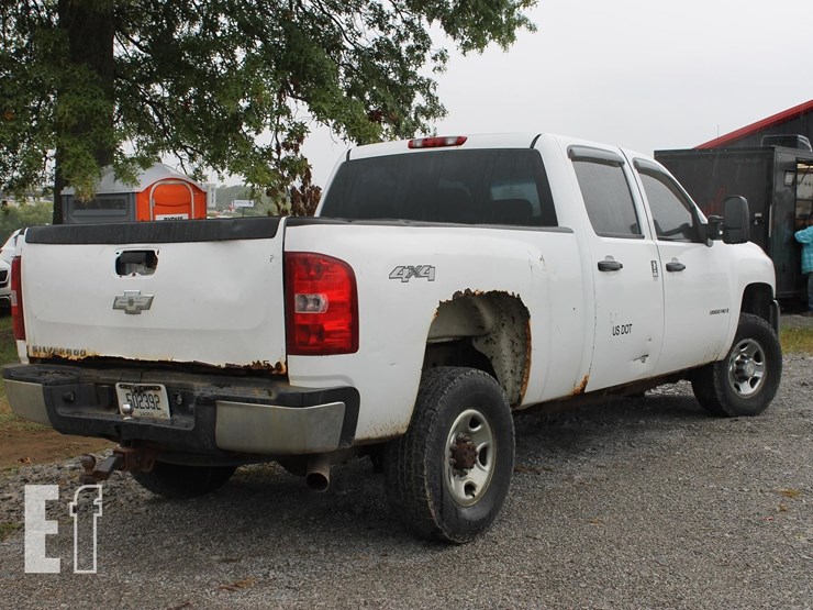 2007-chevrolet-2500-image-2