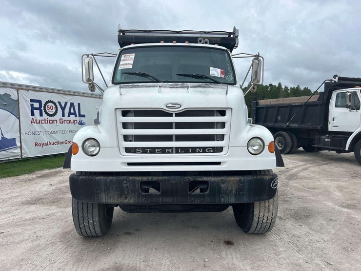 2001-sterling-l7500-image-19