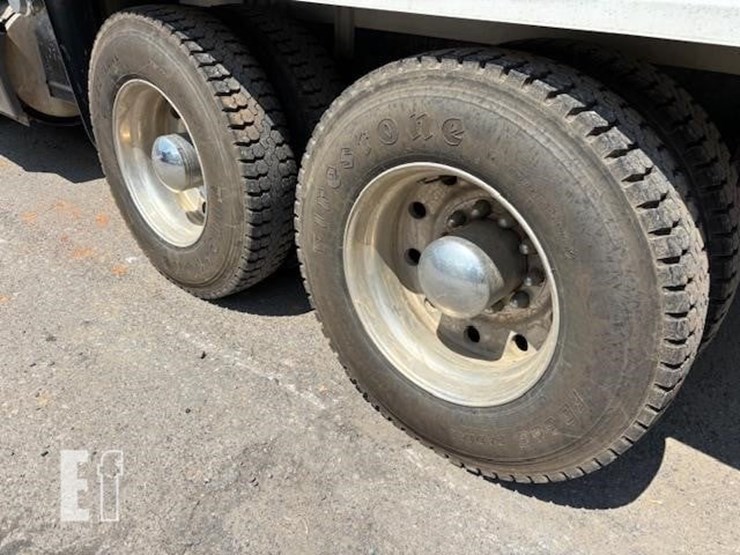 1989-kenworth-t600-image-27