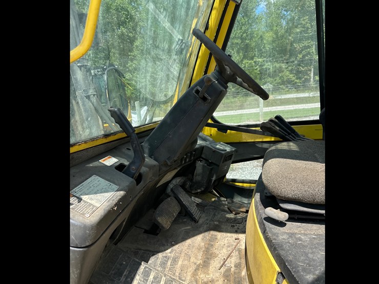 #126-•-hyster-110-forklift-(inoperable)-image-7