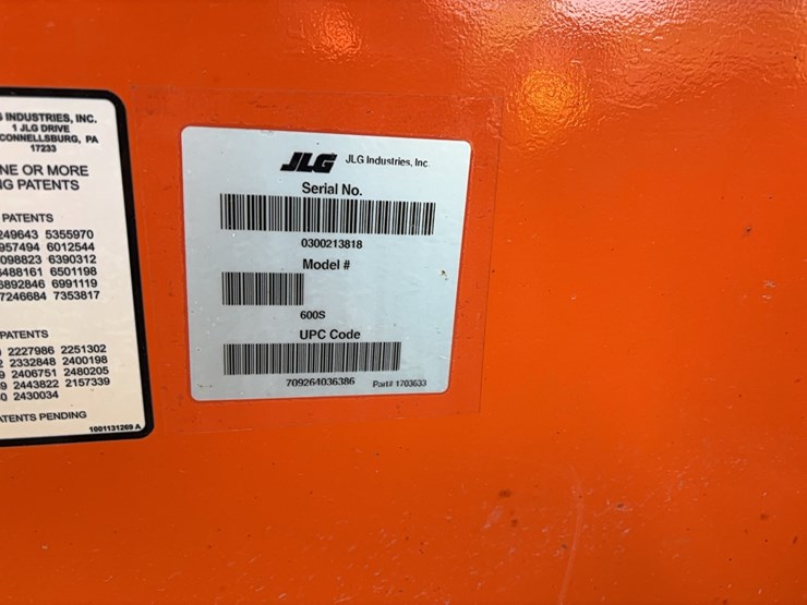 2016-jlg-600s-image-9