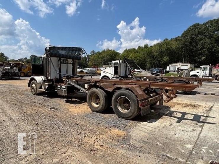 2006-kenworth-t800-image-3