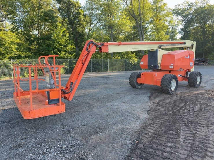 2013-jlg-800aj-image-1