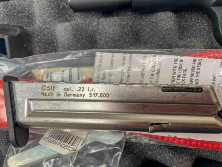 colt-gold-cup-22lr-pistol-image-2