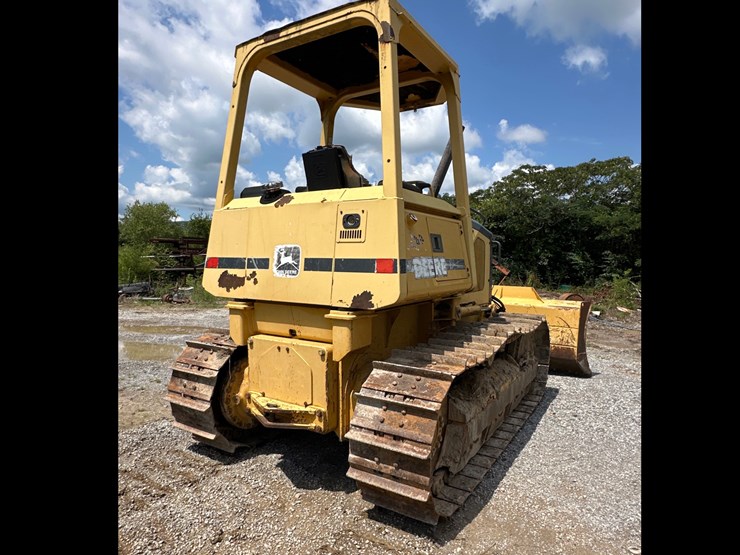 deere-650h-lt-image-5