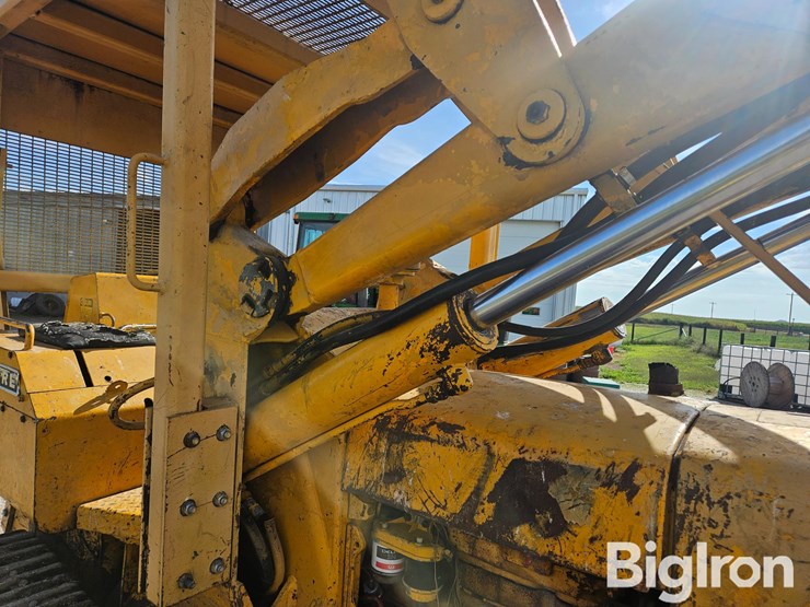 john-deere-450-image-15