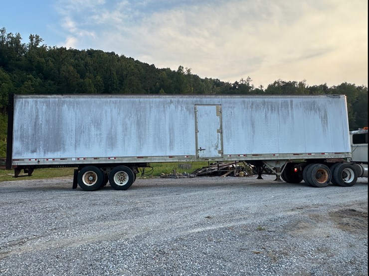 1988-great-dane-trailer-image-2