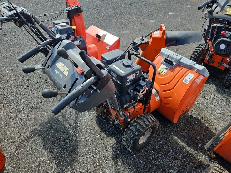 husqvarna-st327p-snow-blower-image-3