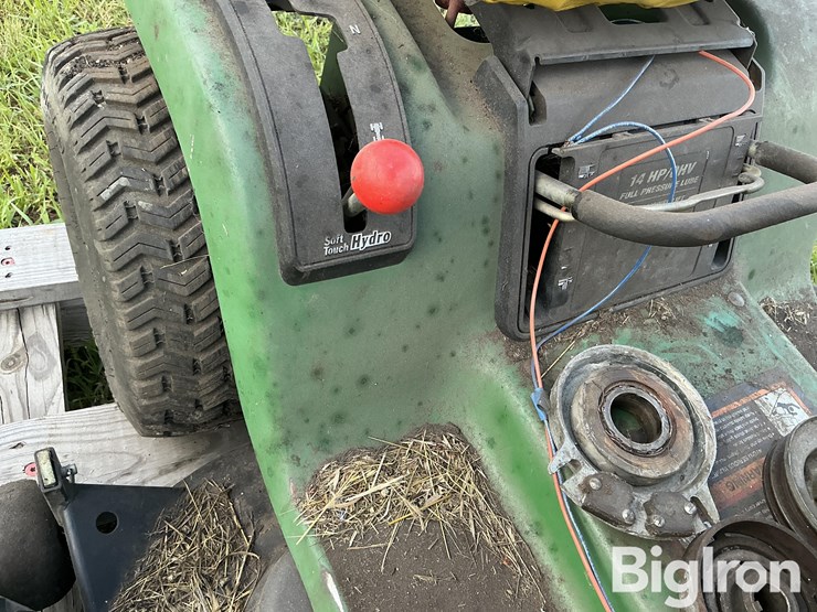 john-deere-stx46-image-16