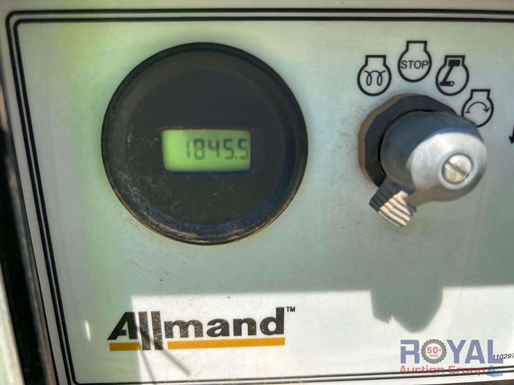 2019-allmand-bros-night-lite-v-series-image-6
