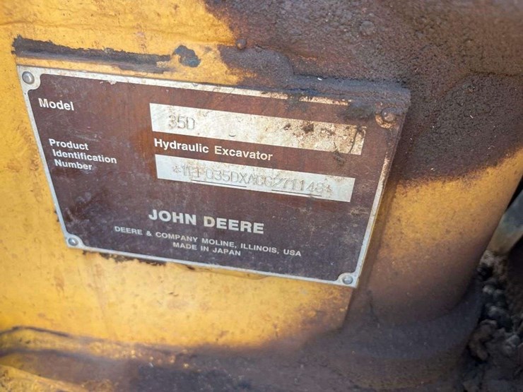 2013-deere-35d-image-5
