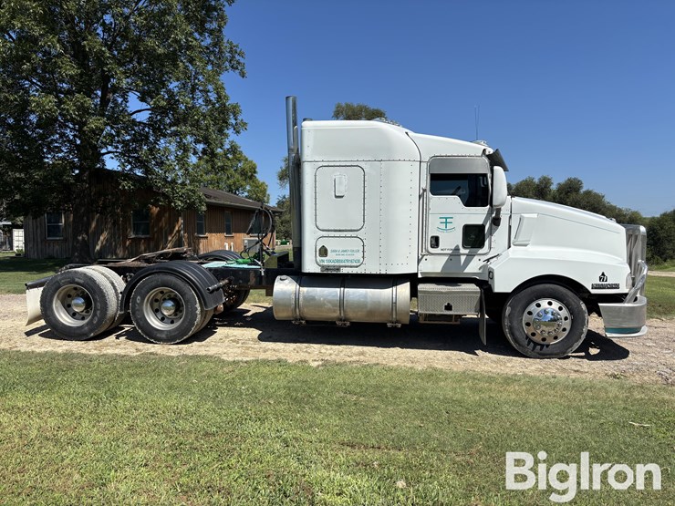 2007-kenworth-t600-image-4