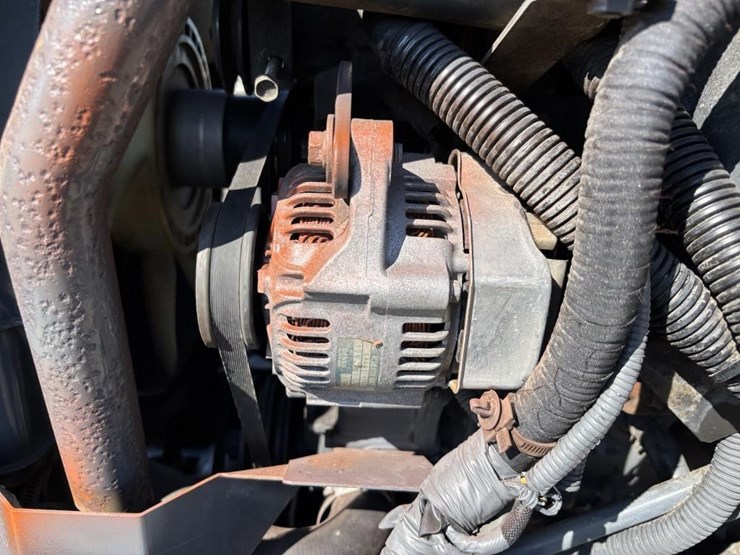 2019-kubota-mx5400-image-43