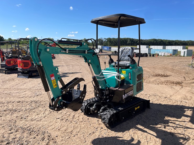 #9455-•-2025-unused-cfg-mini-excavator-image-1