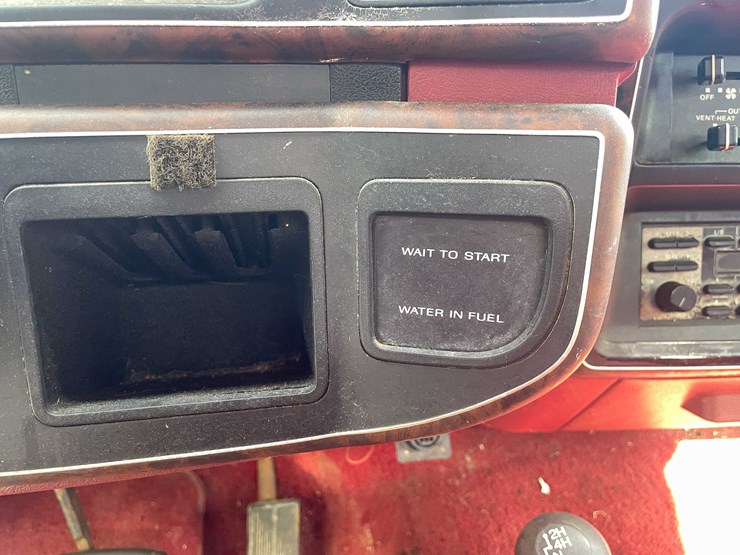 1987-ford-f250-image-28