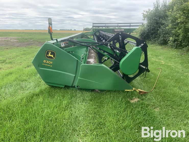 2005-john-deere-630f-image-4