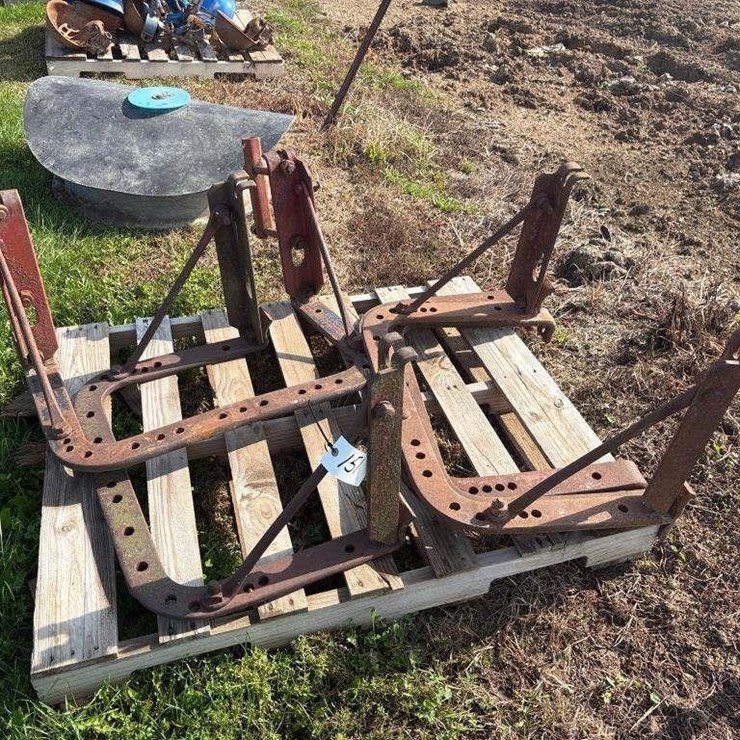 Tractor Draw Bar Hitches