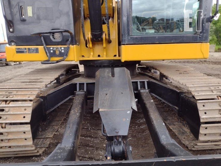 2019-caterpillar-307.5-image-22