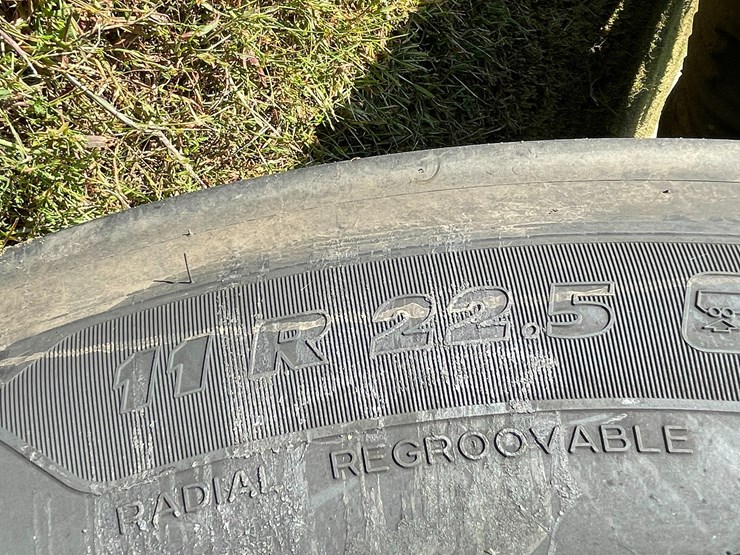 2011-unknown-volvo-image-65