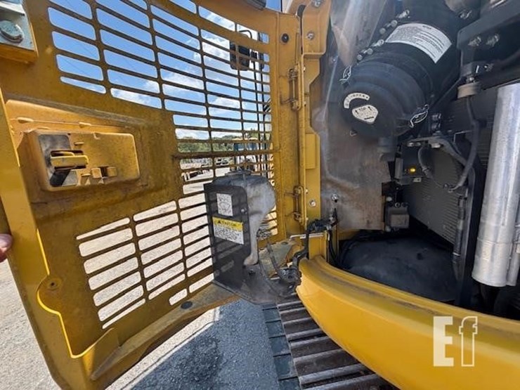 2023-komatsu-pc138us-lc-11-image-40