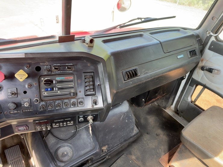 1995-cummins-m11-image-28