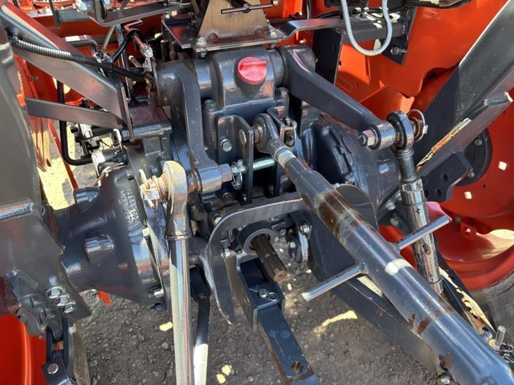 2018-kubota-l4701-image-20