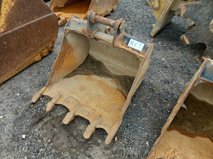 caterpillar-28-image-1