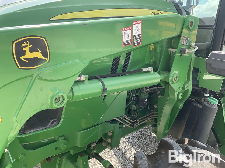 2015-john-deere-6130d-image-14