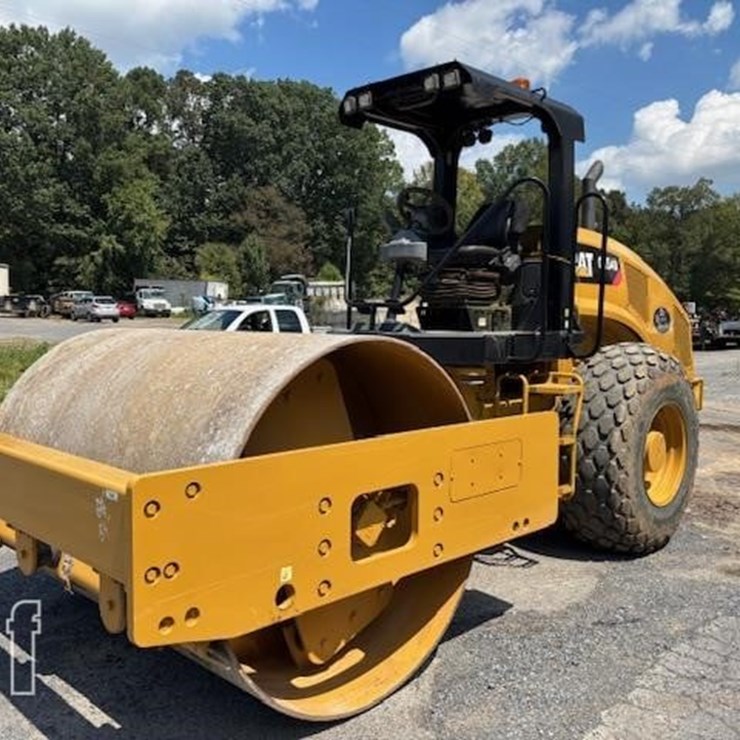 2016 CATERPILLAR CS54B