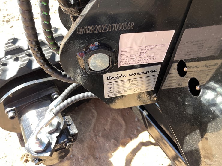 #9369-•-2025-unused-cfg-mini-excavator-image-9