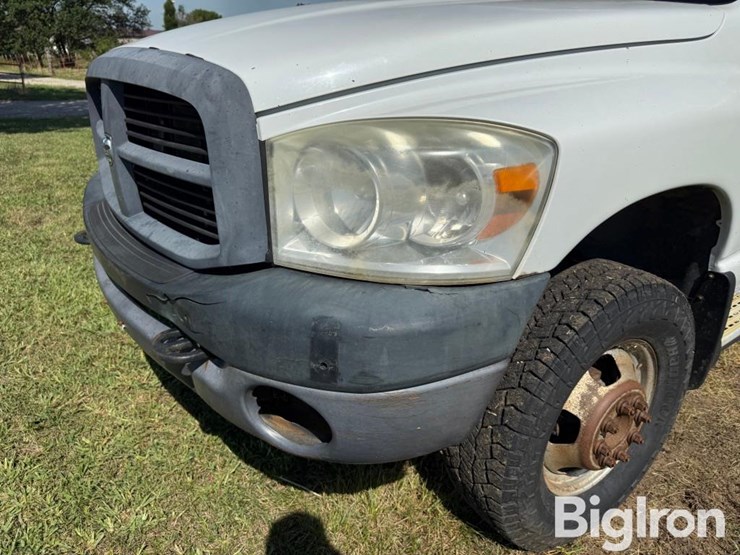 2007-dodge-ram-3500-image-11