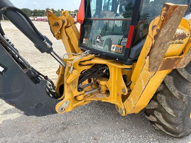 2018-deere-310l-image-25
