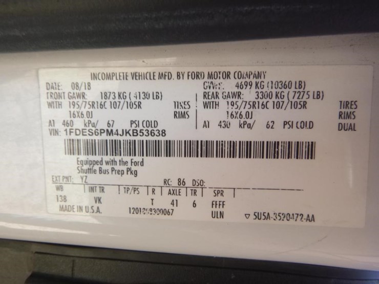 2018-ford-e350-image-16