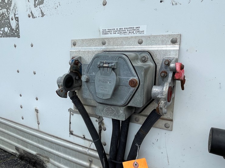 2012-utility-van-image-48