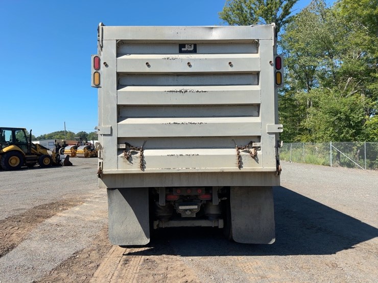 2012-kenworth-w900-image-4