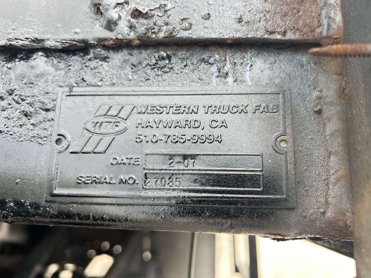 2006-ford-f350-image-21